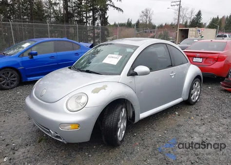 2003 Volkswagen New Beetle Glx z USA, uszkodzony, nr VIN 3VWDD21C03M401136